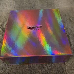 Black Pink The Album K-Pop YG Entertainment Jisoo Jennie Rose & Lisa